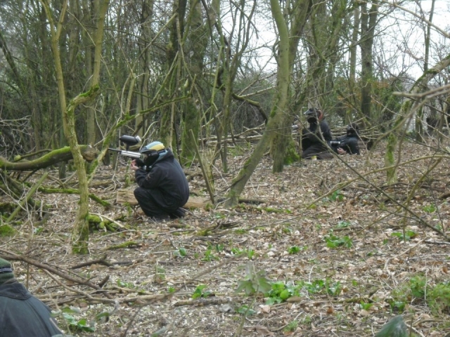  Paintballing 